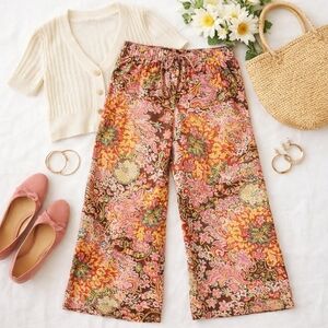 DEX Retro Floral Wide Leg Pants 70s Soft Girl Medallion Print Size Small NWT